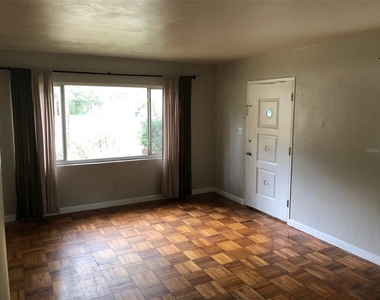 304 Nw 36th Street - Photo Thumbnail 10