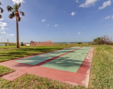 880 Mandalay Avenue - Photo Thumbnail 39
