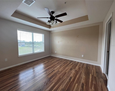 2137 Betsy Ross Lane - Photo Thumbnail 22