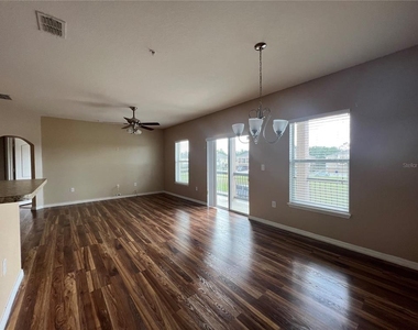 2137 Betsy Ross Lane - Photo Thumbnail 14