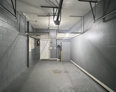 2137 Betsy Ross Lane - Photo Thumbnail 31