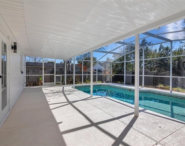 905 Spring Creek Drive - Photo Thumbnail 18