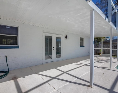 905 Spring Creek Drive - Photo Thumbnail 16