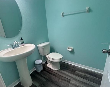10656 Savannah Plantation Court - Photo Thumbnail 4