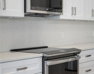 208 Snowy Orchid Way - Photo Thumbnail 10