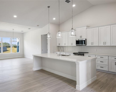 208 Snowy Orchid Way - Photo Thumbnail 7