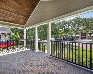1225 E Amelia Street - Photo Thumbnail 2