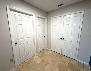 3206 Clubside Drive - Photo Thumbnail 2