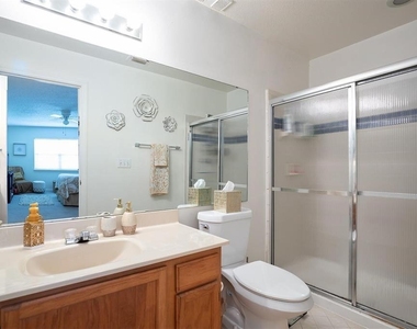 3206 Clubside Drive - Photo Thumbnail 8