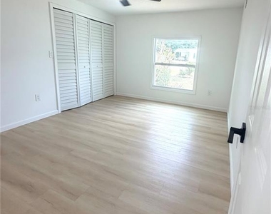 6623 Sw 84th Street - Photo Thumbnail 18