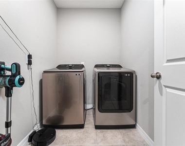 3053 Cassidy Lane - Photo Thumbnail 25