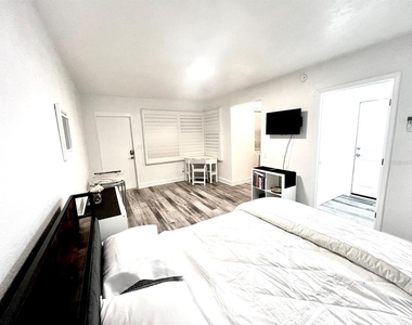935 S Atlantic Ave - Photo Thumbnail 6