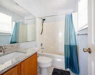 3860 Sw 20th Avenue - Photo Thumbnail 14