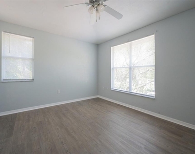 3860 Sw 20th Avenue - Photo Thumbnail 11
