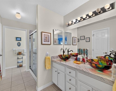 1019 Eagles Landing - Photo Thumbnail 22