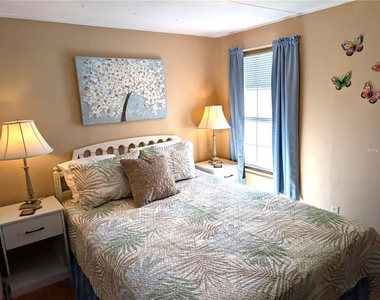 56314 Blue Creek Road - Photo Thumbnail 10