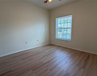 23500 Walden Center Drive - Photo Thumbnail 9