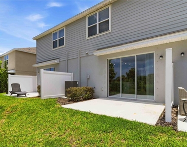 11731 Glenside Terrace - Photo Thumbnail 38