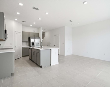 11731 Glenside Terrace - Photo Thumbnail 13