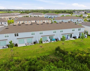 11731 Glenside Terrace - Photo Thumbnail 47