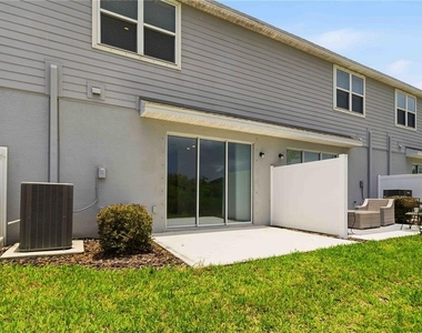 11731 Glenside Terrace - Photo Thumbnail 37