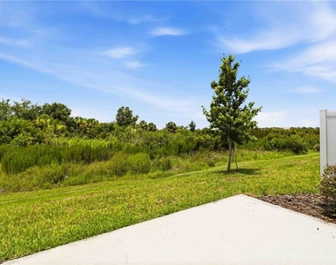 11731 Glenside Terrace - Photo Thumbnail 34
