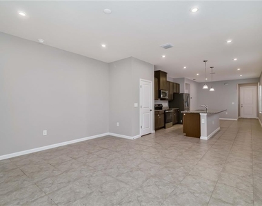 4525 Pippin Lane - Photo Thumbnail 13