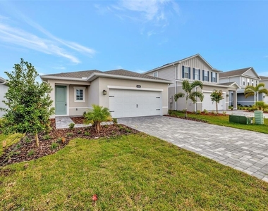 4525 Pippin Lane - Photo Thumbnail 1