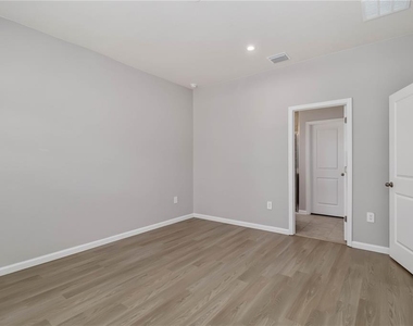 4525 Pippin Lane - Photo Thumbnail 15