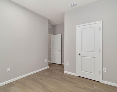 4525 Pippin Lane - Photo Thumbnail 26