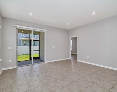 4525 Pippin Lane - Photo Thumbnail 12