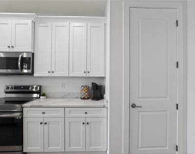 3090 Quarter Street - Photo Thumbnail 21