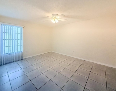 2604 Woodgate Lane - Photo Thumbnail 8