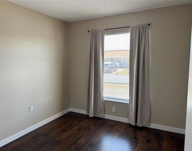 3908 41st Street W - Photo Thumbnail 11