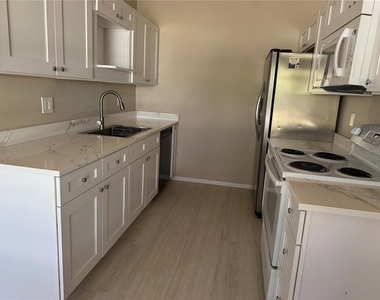 3908 41st Street W - Photo Thumbnail 3