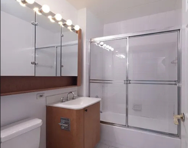 363 West 30th Street - Photo Thumbnail 4