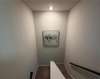1128 Meadowlark Drive - Photo Thumbnail 24
