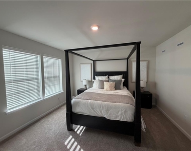 1128 Meadowlark Drive - Photo Thumbnail 15
