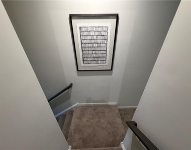 1128 Meadowlark Drive - Photo Thumbnail 14