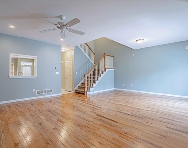 6608 Mine Drive - Photo Thumbnail 15