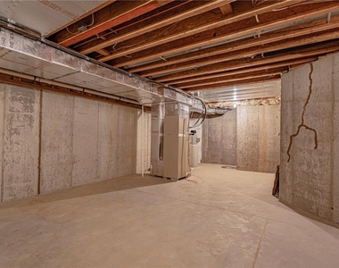6608 Mine Drive - Photo Thumbnail 28