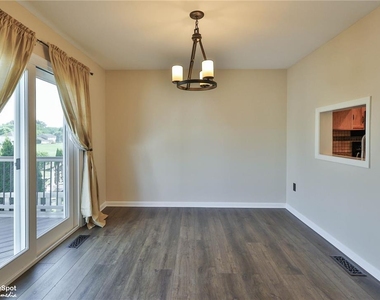 124 Stephanie Drive - Photo Thumbnail 9