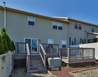 124 Stephanie Drive - Photo Thumbnail 30