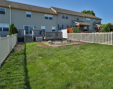 124 Stephanie Drive - Photo Thumbnail 32