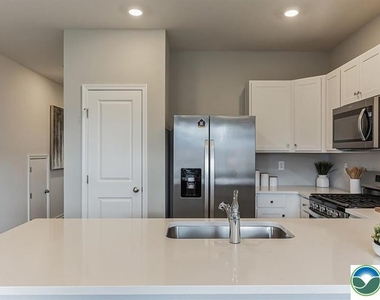 1278 Susan Circle - Photo Thumbnail 6