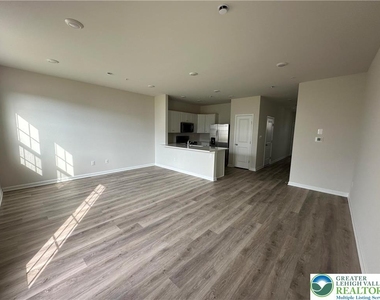 1278 Susan Circle - Photo Thumbnail 14