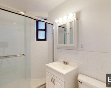 318 East 89th Street - Photo Thumbnail 4