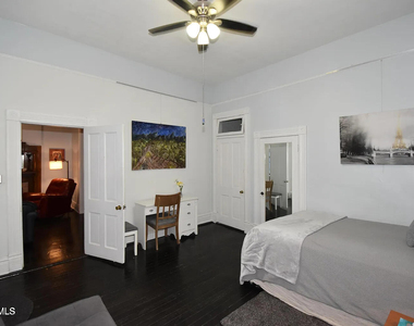 1214 N Kansas Street - Photo Thumbnail 6