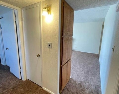 1901 Lee Elder Drive - Photo Thumbnail 10