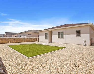5064 Andrew Jorel Drive - Photo Thumbnail 24